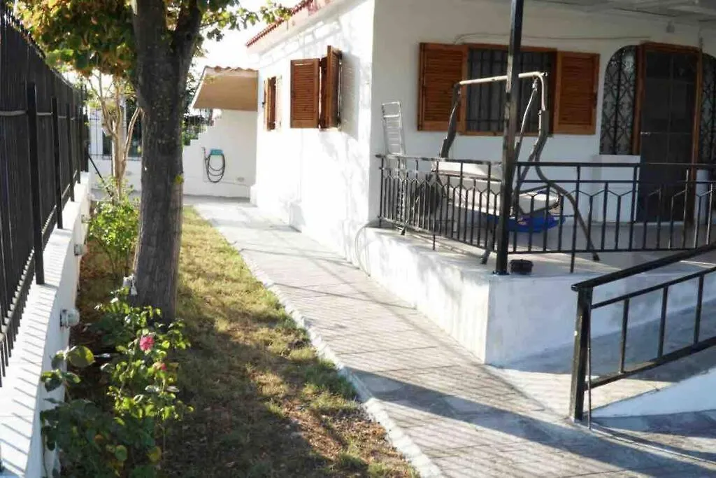 Karipidis Houses Nea Iraklia Holiday home